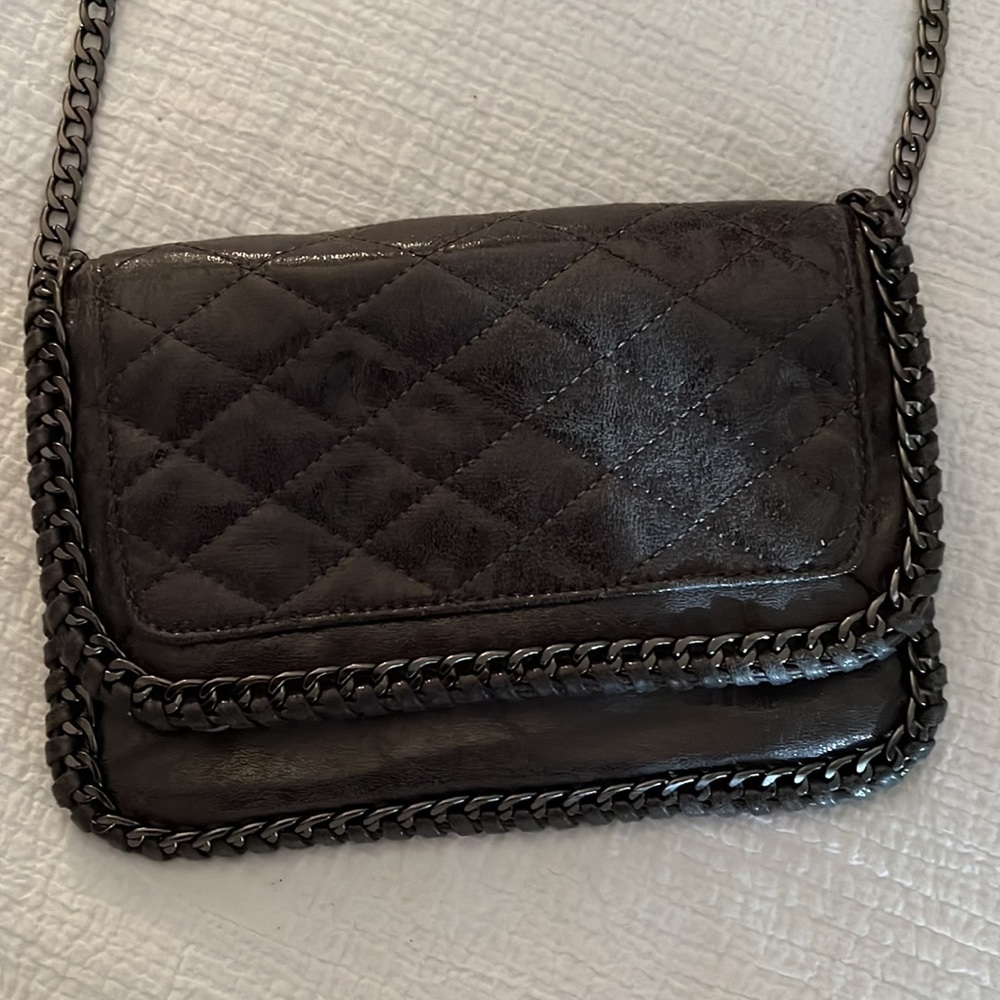 Crossbody - Picture 2 of 4